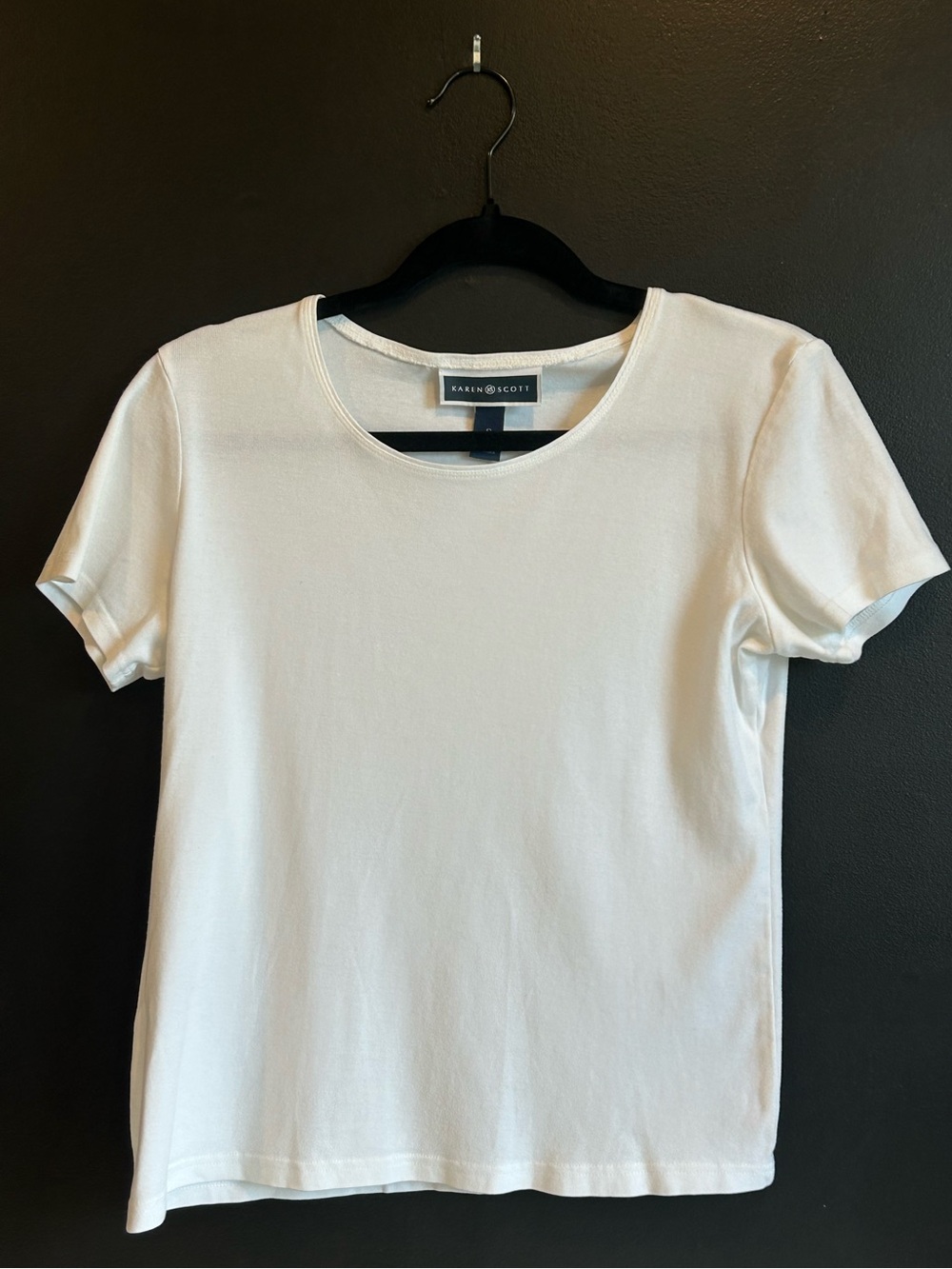 Karen Scott White Scoop Neck Baby Tee • 100% Cotton Minimalist Basic T-Shirt S
